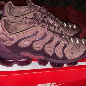 Nike Air Vapormax Plus “women’s”